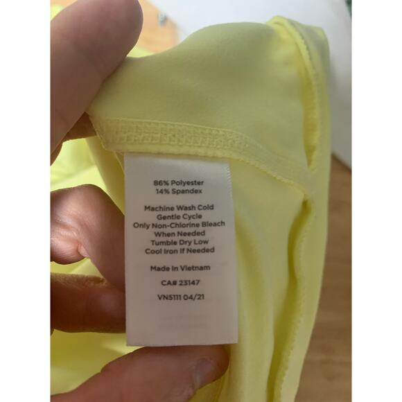 Talbots Active 1/4 Zip Pullover Top Yellow Long Sleeve Lightweight  Size S - Picture 5 of 6